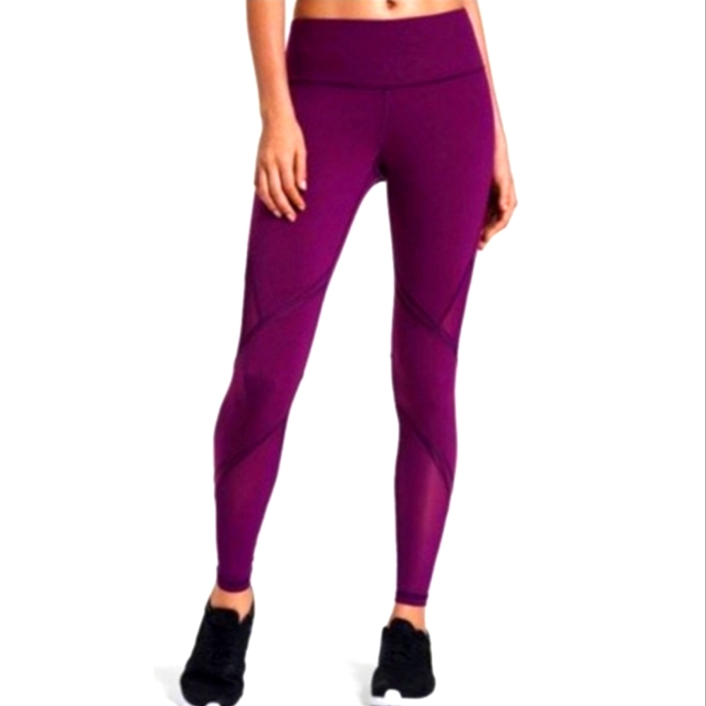 VS Knockout Mesh Legging
